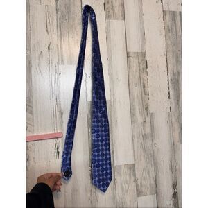 Michael Kors 100% Silk Blue Circle Pattern Necktie Men’s Tie Classic Formal Busi